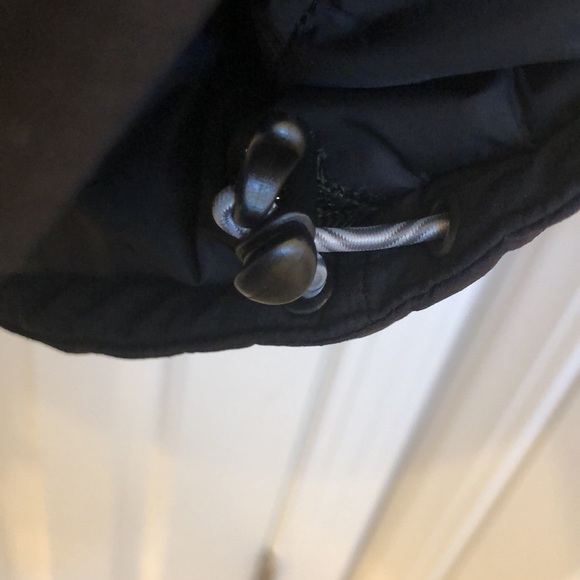 Mountain Hardware Dry Elite Jacket - Picture 3 of 16